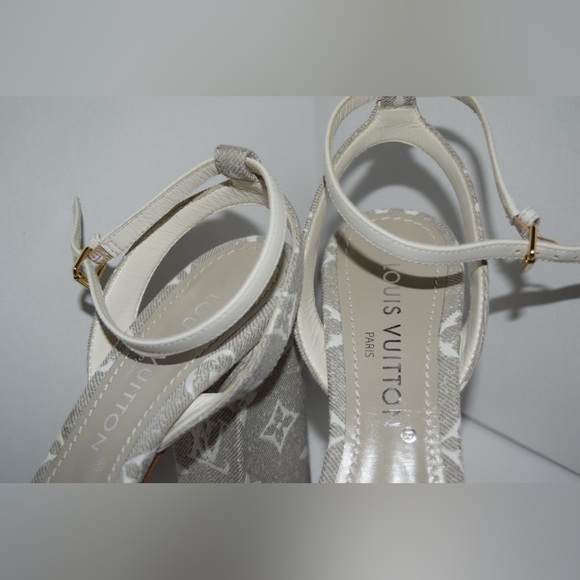 Louis Vuitton MONOGRAM Womens Platform & Wedge Sandals 2023 SS - Picture 6 of 14